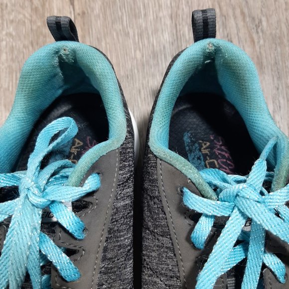 Sketchers Air-Cooled Memory Foam Size 7 - Picture 3 of 15